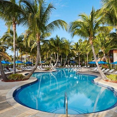 奇卡水疗小屋酒店 伊斯拉莫拉达 外观 照片 Pool at Atlantis Paradise Island