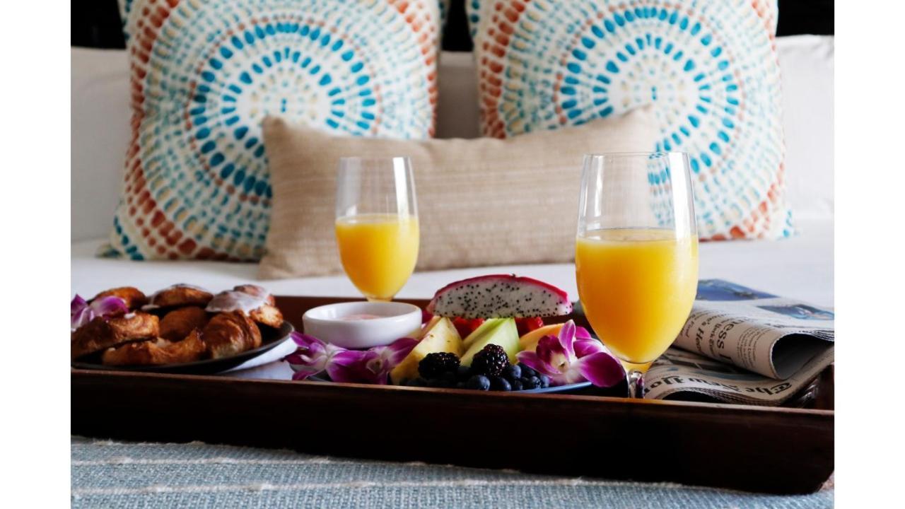 奇卡水疗小屋酒店 伊斯拉莫拉达 外观 照片 A breakfast tray